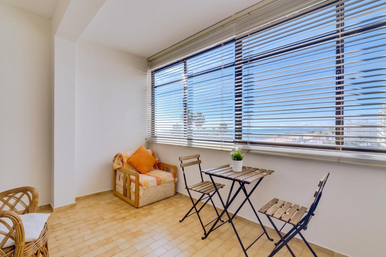Apartment Infiniteseaview - At Homesbyfc